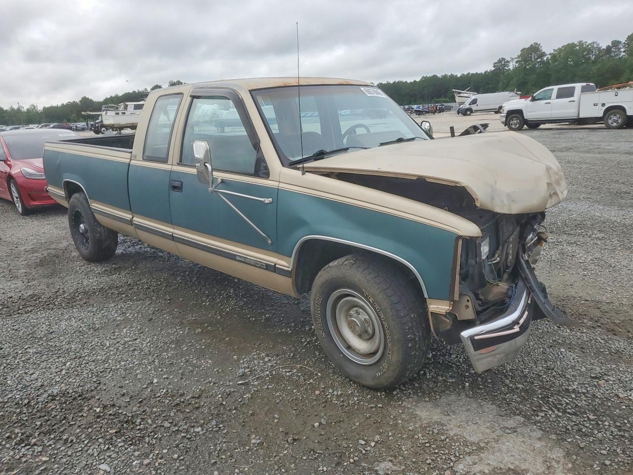 1988 Gmc Gmt-400 C2500 Двухцветный vin: 2GTFC29K5J1573046