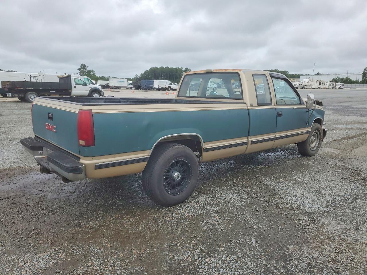 1988 Gmc Gmt-400 C2500 Двухцветный vin: 2GTFC29K5J1573046