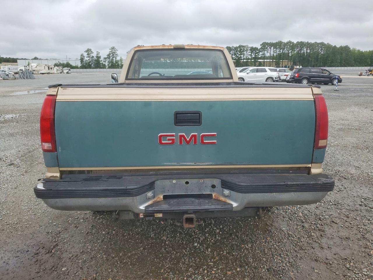 1988 Gmc Gmt-400 C2500 Двухцветный vin: 2GTFC29K5J1573046