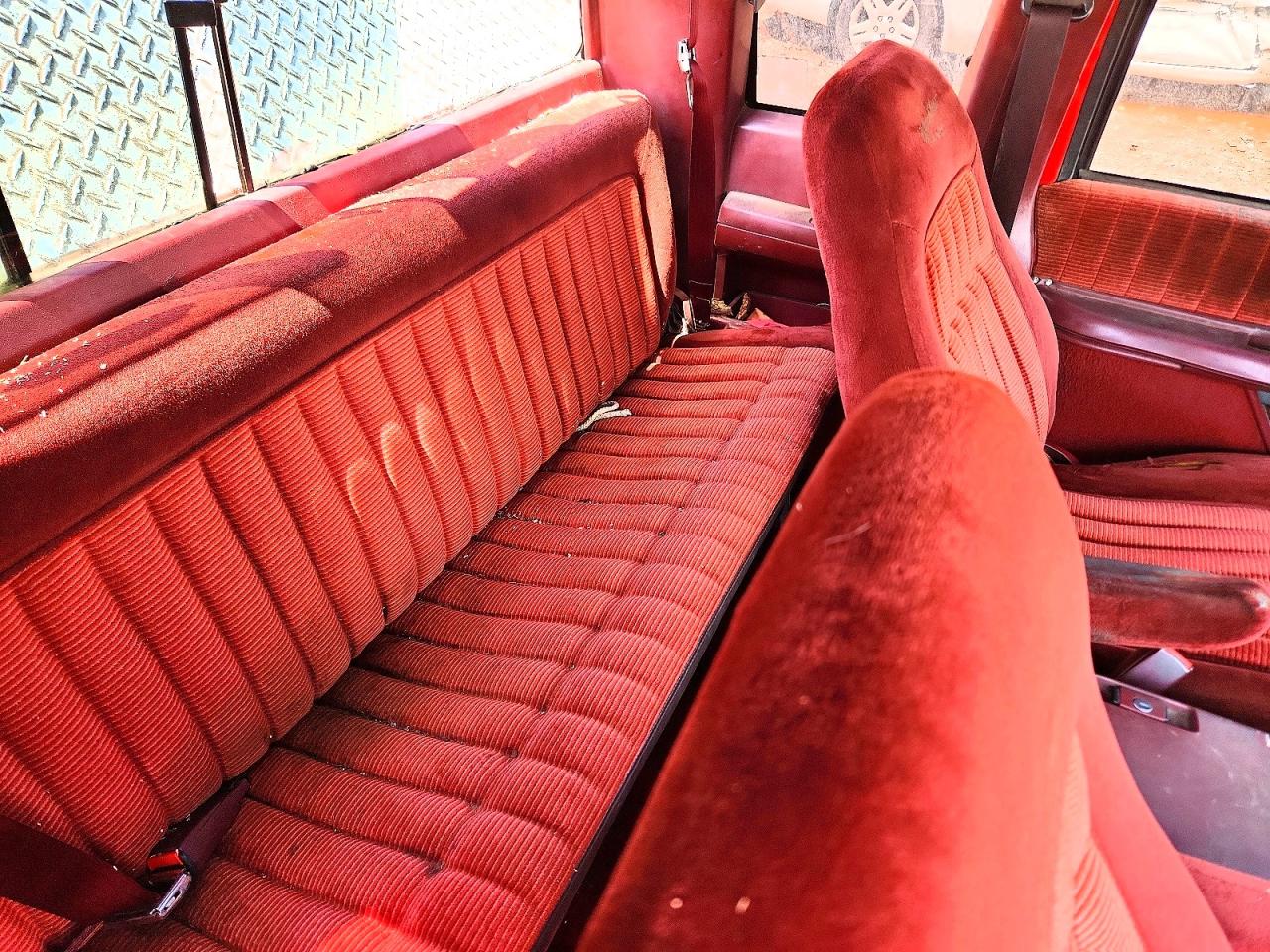1993 Gmc Sierra C2500 Красный vin: 2GTFC29KXP1515166