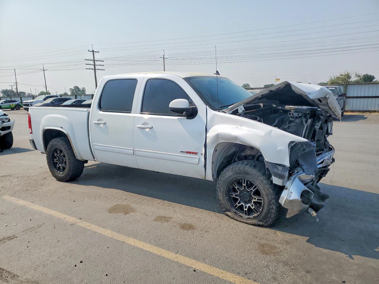 2008 Gmc Sierra K1500 White vin: 2GTFK13Y881274249