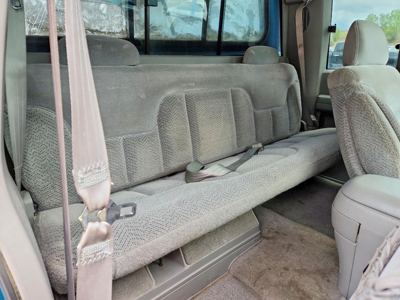 1995 Gmc Sierra K2500 Зеленый vin: 2GTFK29K7S1551330
