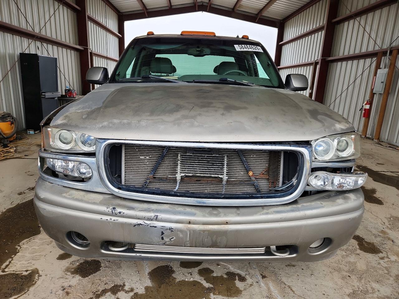 2002 Gmc Sierra K1500 Denali Silver vin: 2GTFK69U121324725