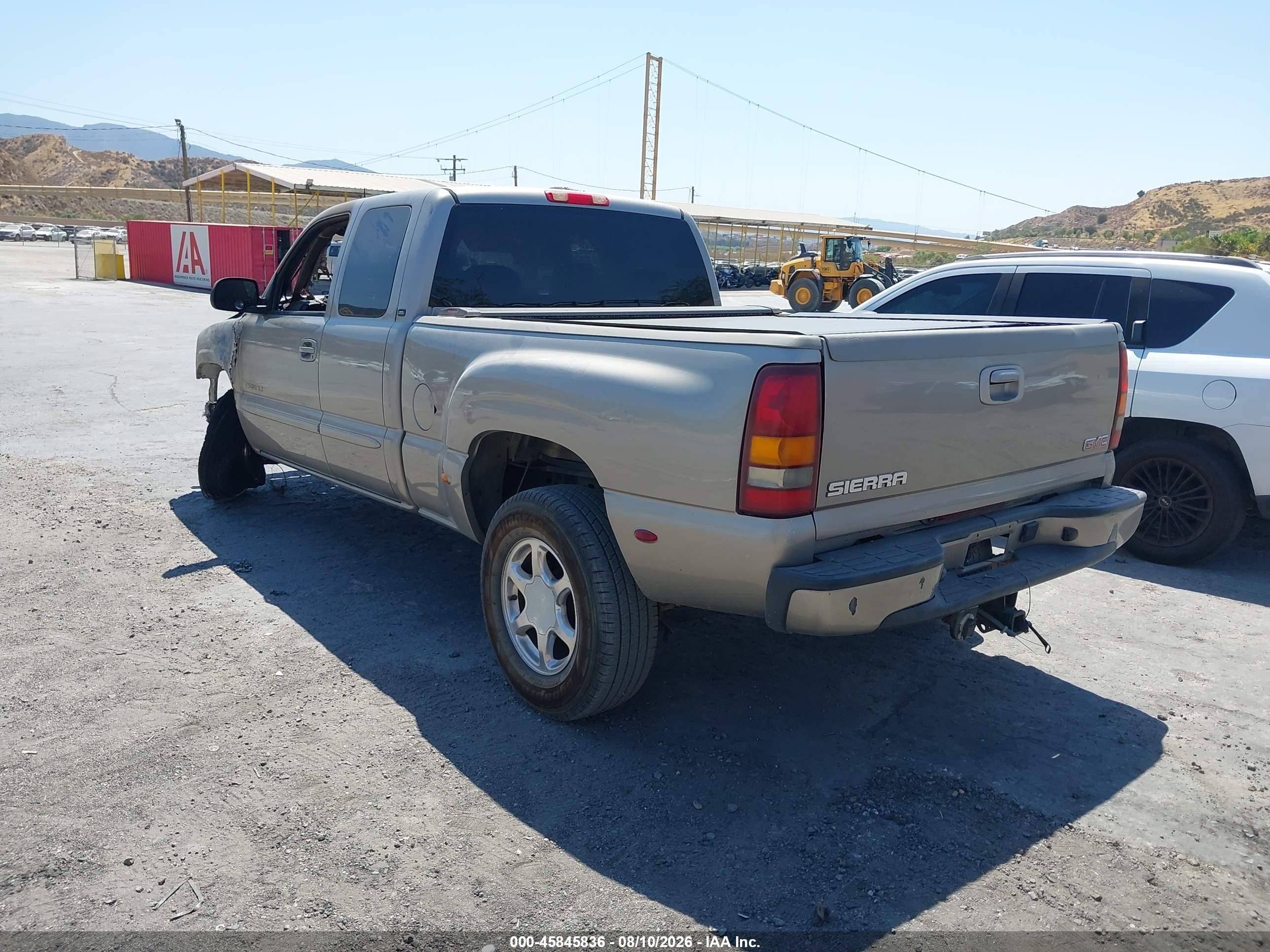 2003 Gmc Sierra 1500 Denali Beige vin: 2GTFK69U231363485