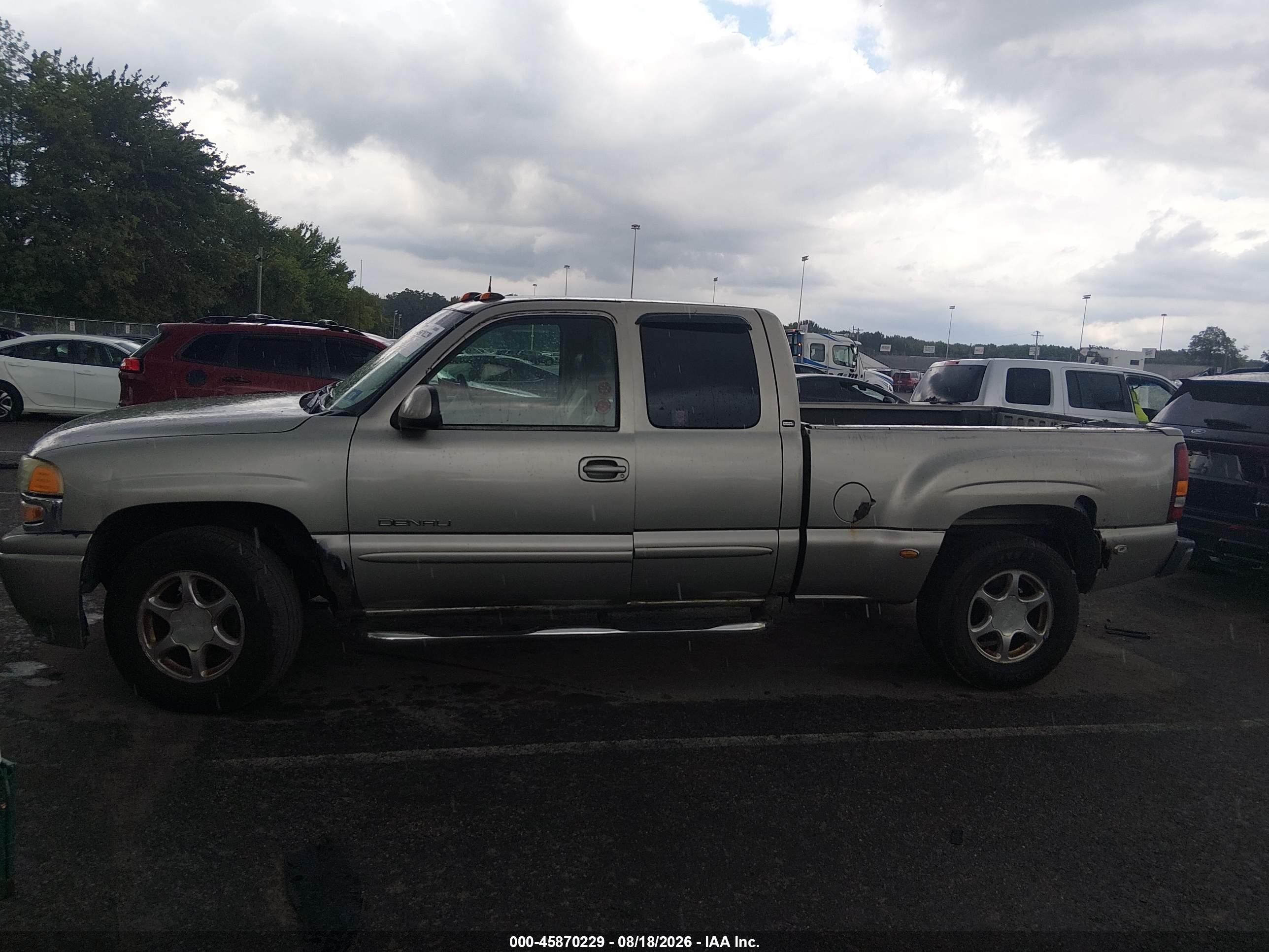 2003 Gmc Sierra 1500 Denali Бежевый vin: 2GTFK69U331168141