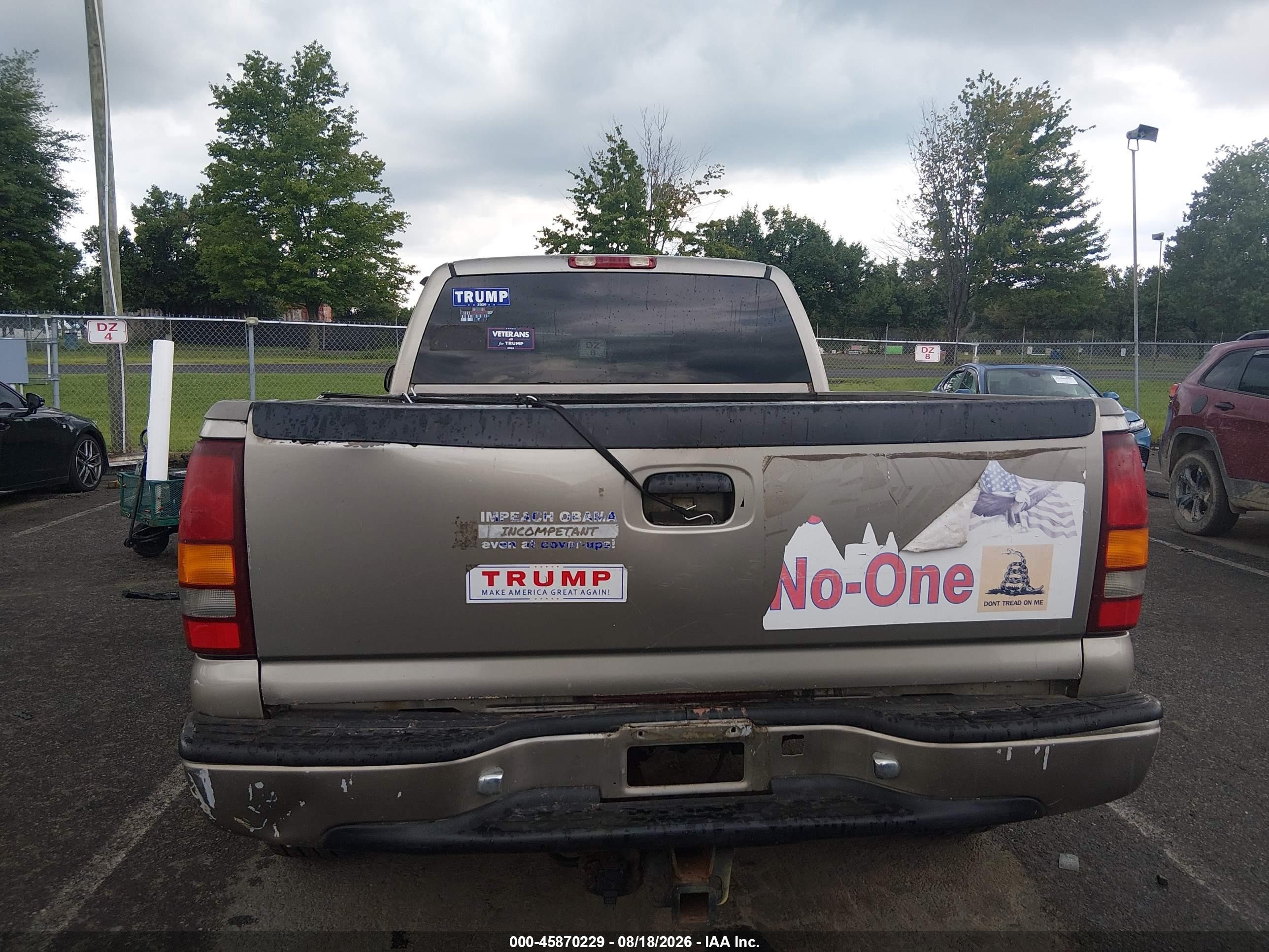 2003 Gmc Sierra 1500 Denali Бежевый vin: 2GTFK69U331168141