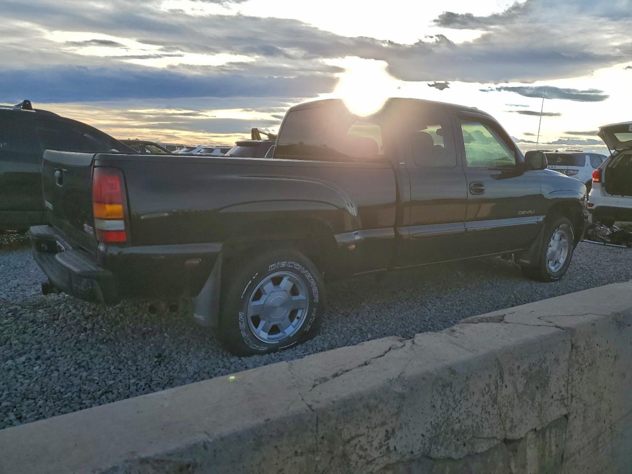 2003 Gmc Sierra K1500 Denali Черный vin: 2GTFK69U731158258