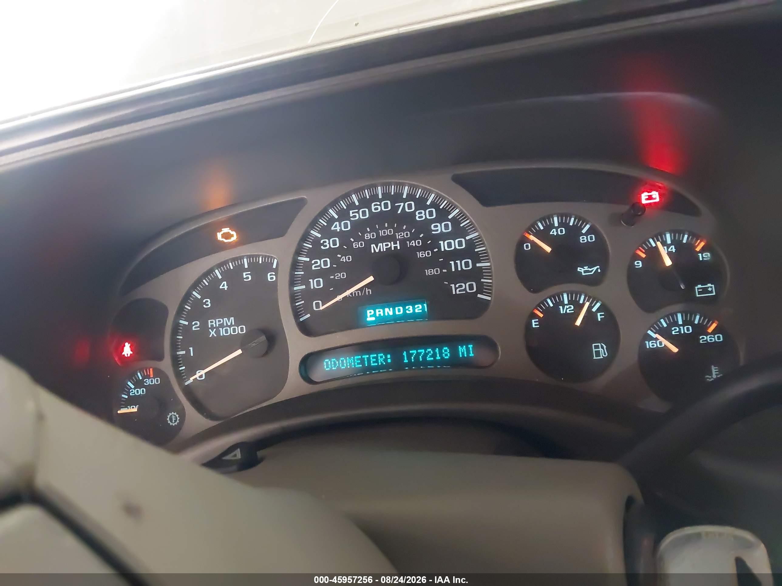 2004 Gmc Sierra 1500 Denali Серебряный vin: 2GTFK69UX41157588