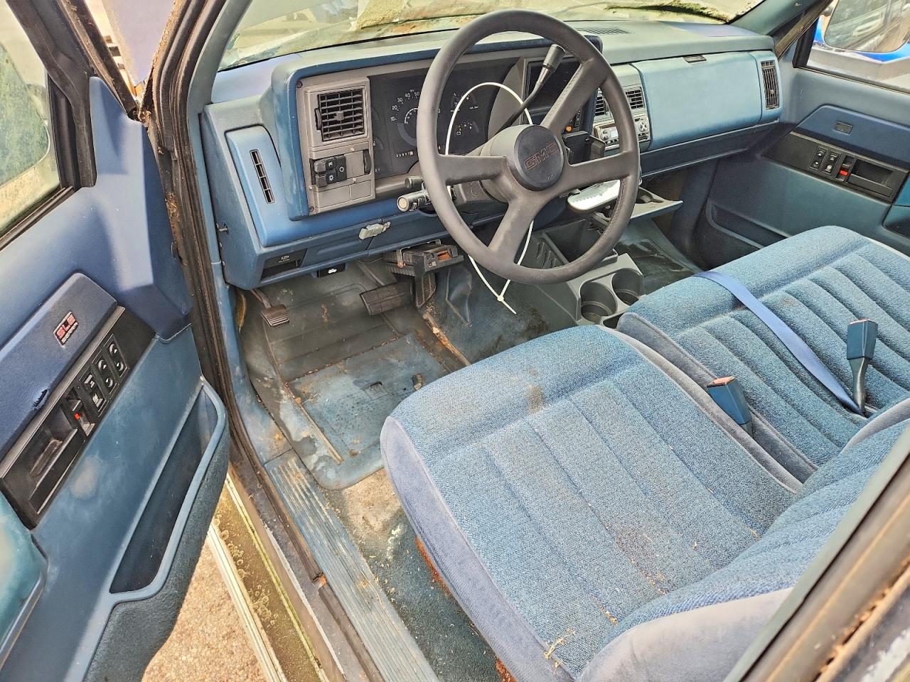 1989 Gmc Sierra C2500 Blue vin: 2GTGC29K8K1525434