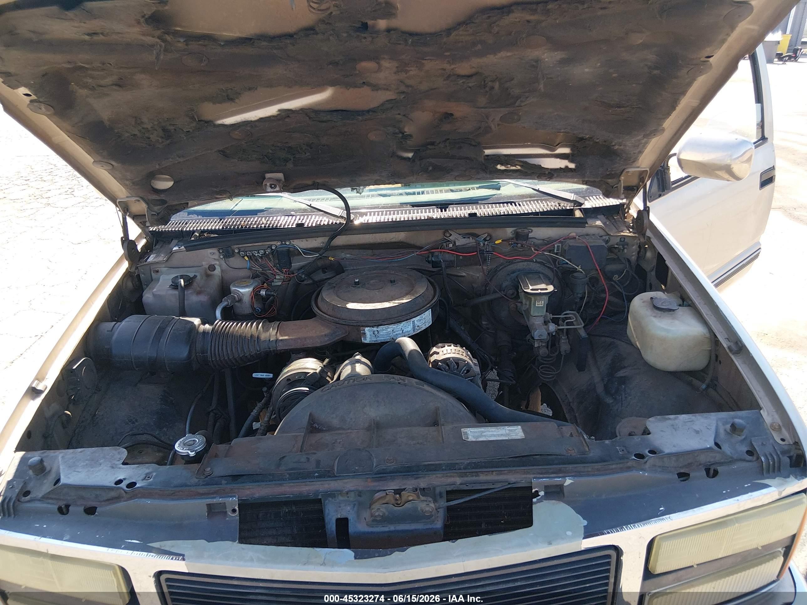 1992 Gmc Sierra C2500 Gold vin: 2GTGC29K9N1548810