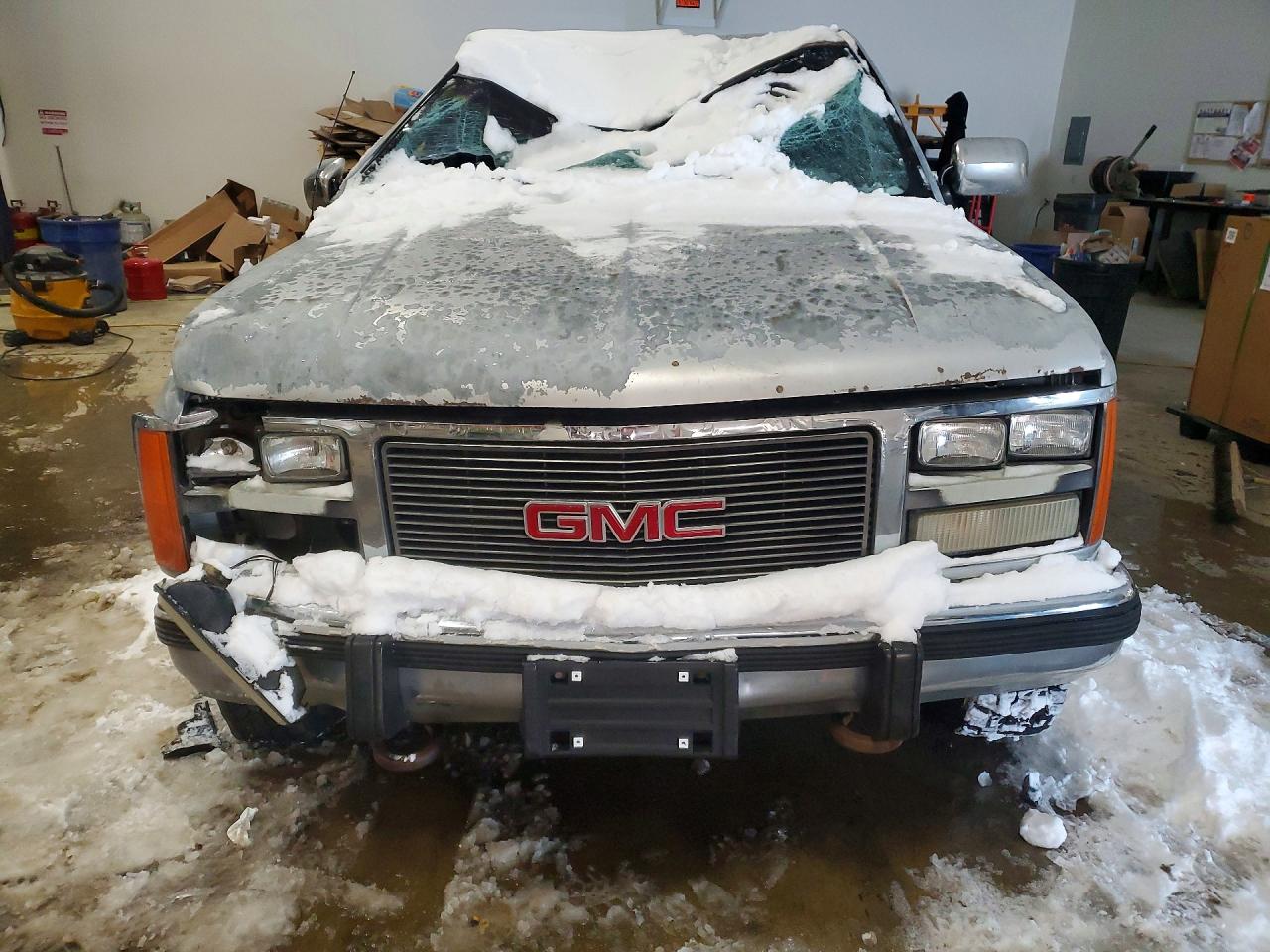 1989 Gmc Sierra K2500 Two Tone vin: 2GTGK29K5K1524888