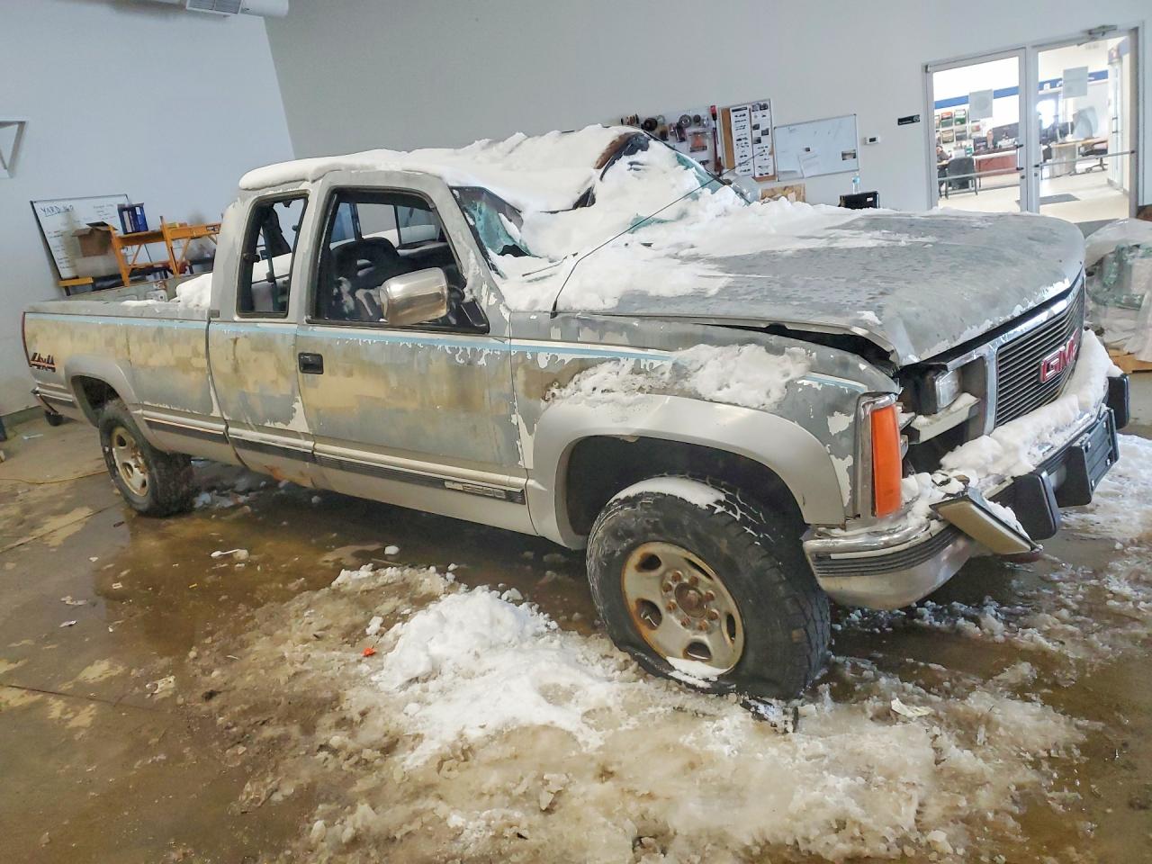 1989 Gmc Sierra K2500 Two Tone vin: 2GTGK29K5K1524888