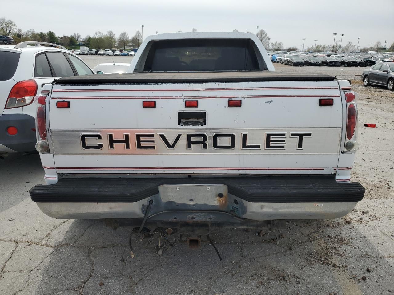 1989 Gmc Sierra C3500 White vin: 2GTHC39K3K1532298