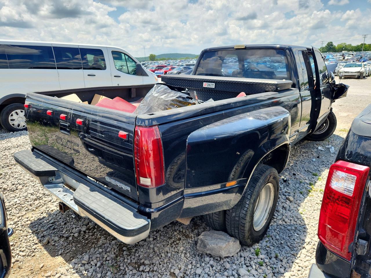 1991 Gmc Sierra C3500 Black vin: 2GTHC39N1M1552451