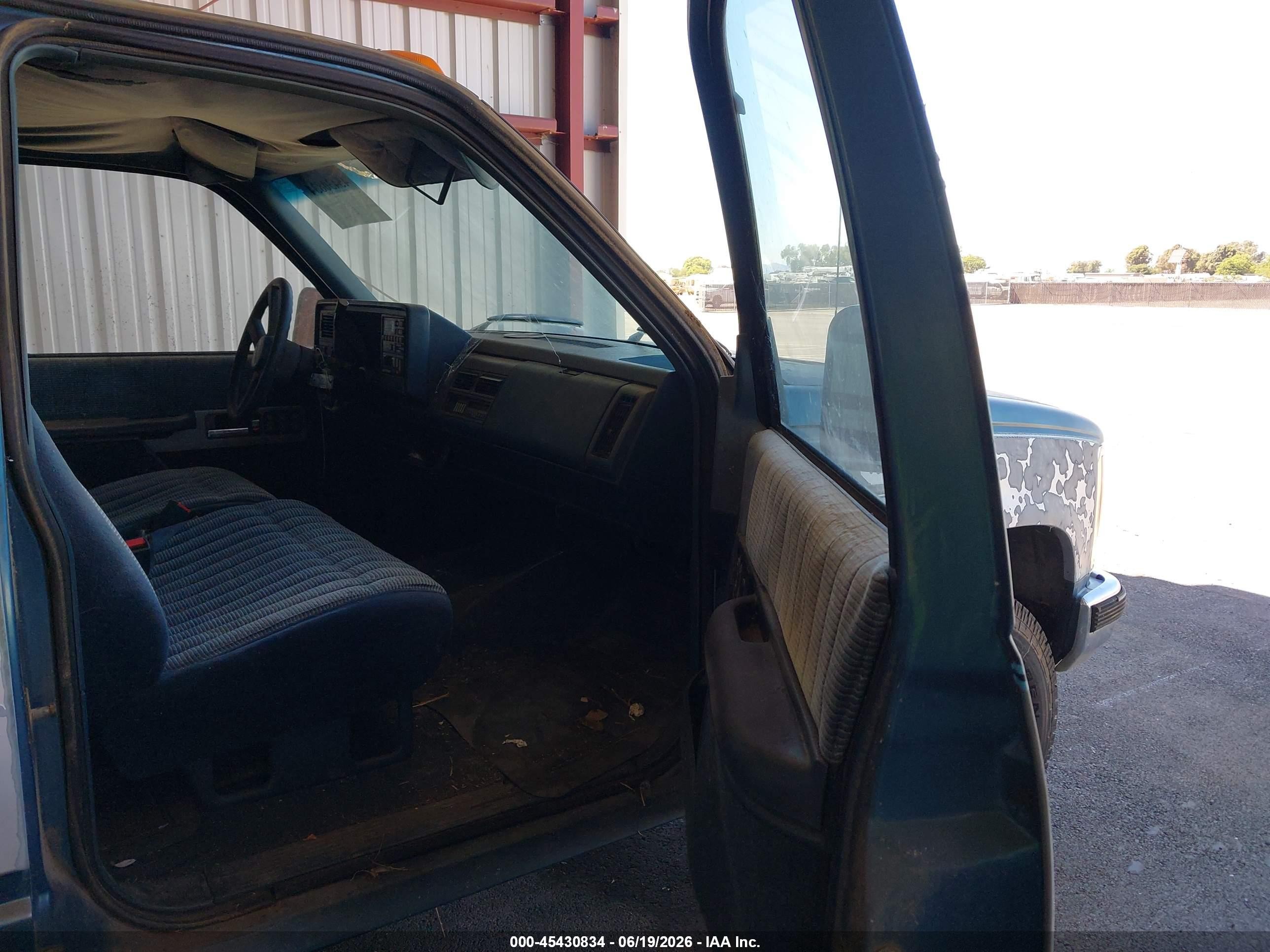 1990 Gmc Sierra C3500 Green vin: 2GTHC39N5L1521332