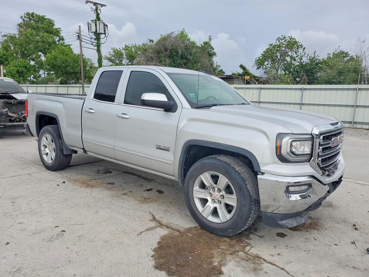 2019 Gmc Sierra Limited C1500 Sle Серебряный vin: 2GTR1MEC2K1174271