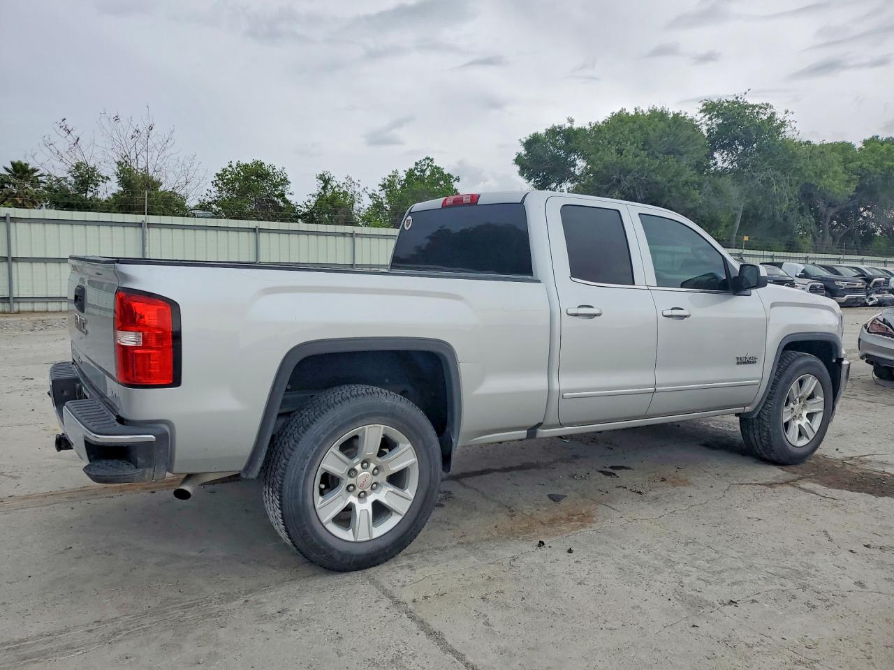 2019 Gmc Sierra Limited C1500 Sle Серебряный vin: 2GTR1MEC2K1174271