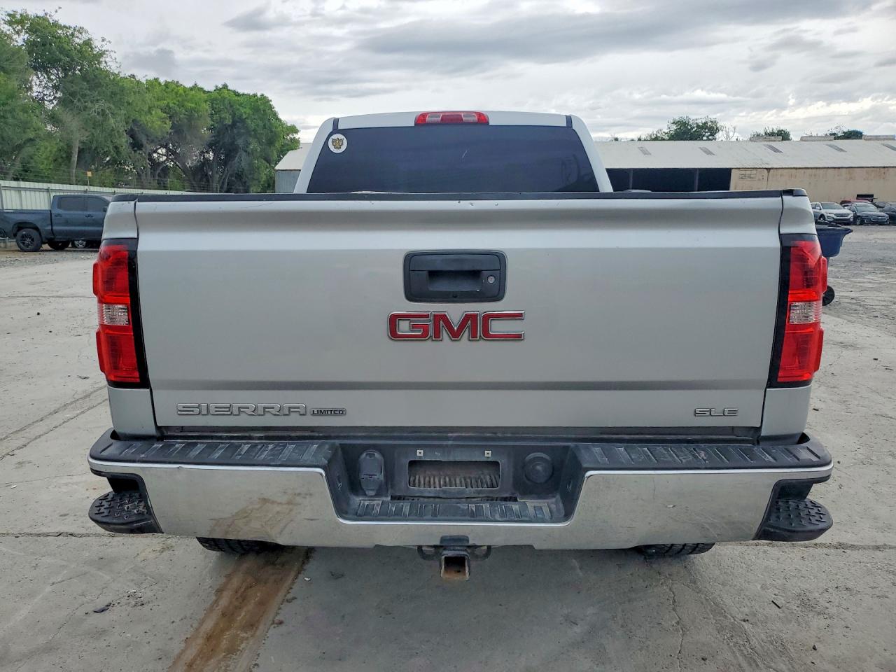 2019 Gmc Sierra Limited C1500 Sle Серебряный vin: 2GTR1MEC2K1174271