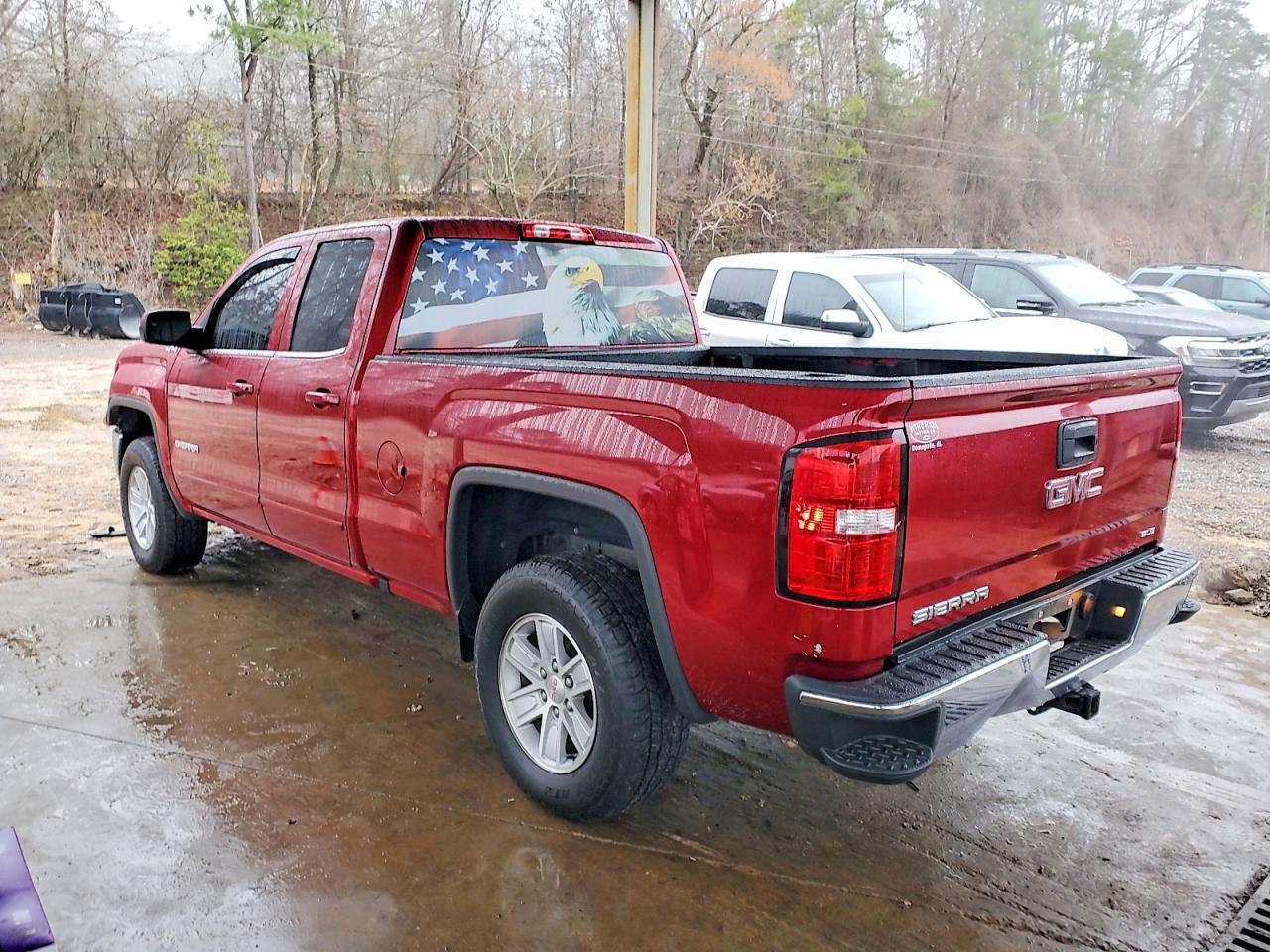 2018 Gmc Sierra K1500 Sle Red vin: 2GTV2MEC4J1103373
