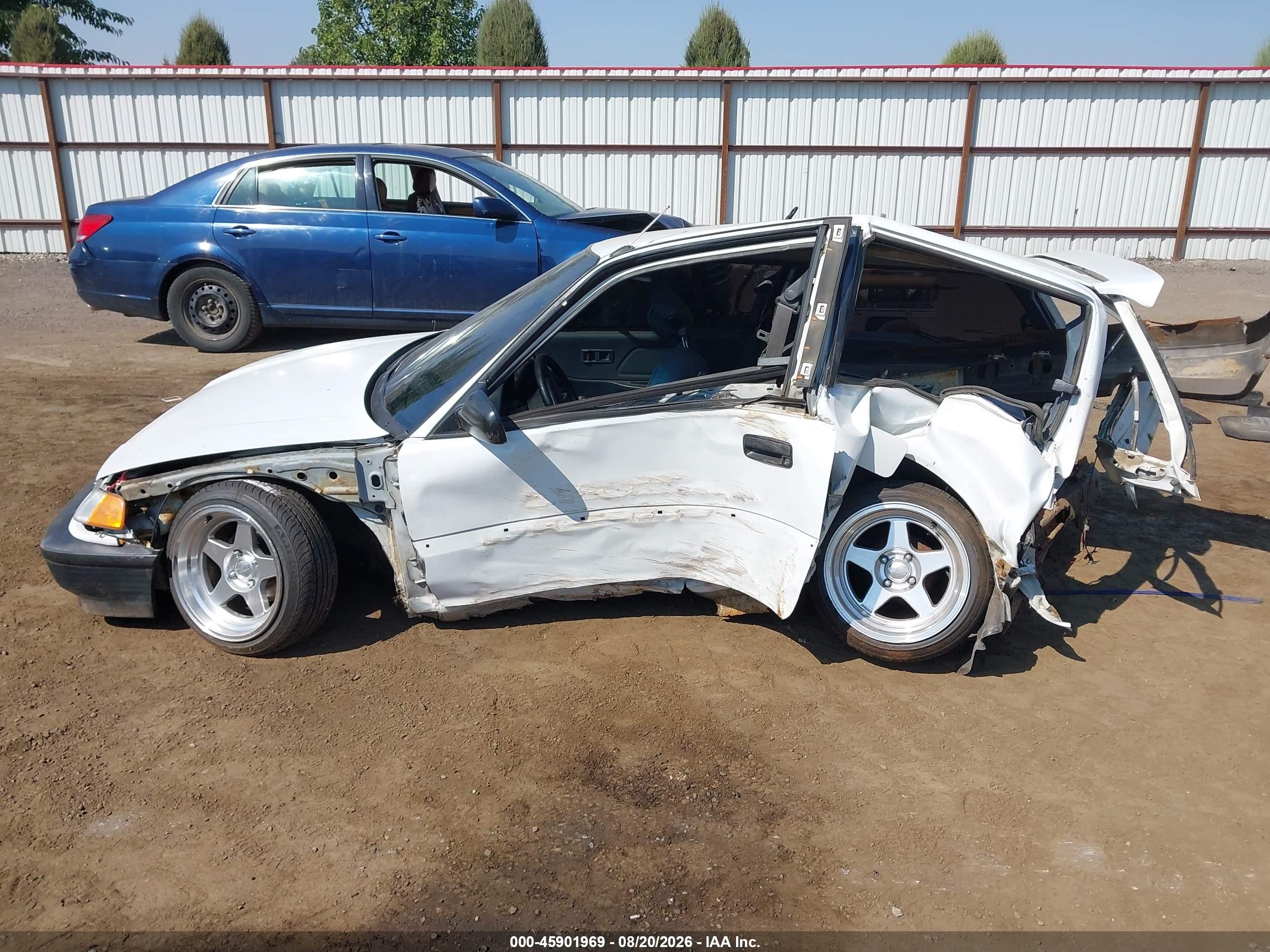 1991 Honda Civic   White vin: 2HGED6344MH505831