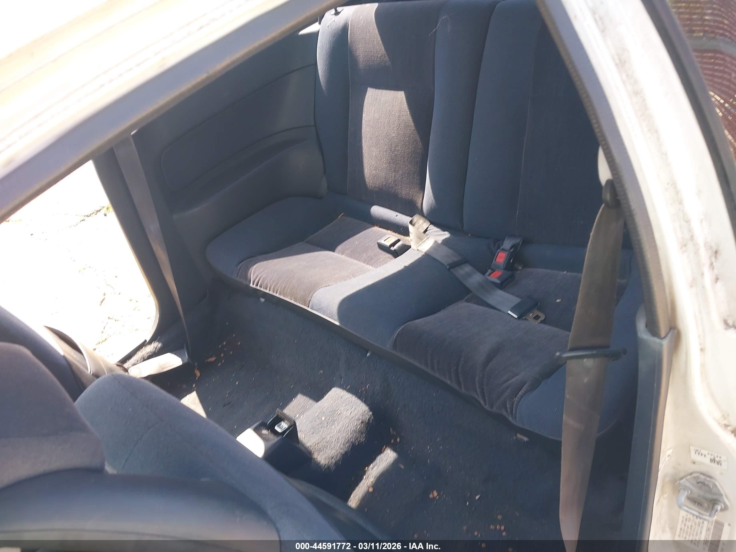 1994 Honda Civic Dx Белый vin: 2HGEH2462RH513303