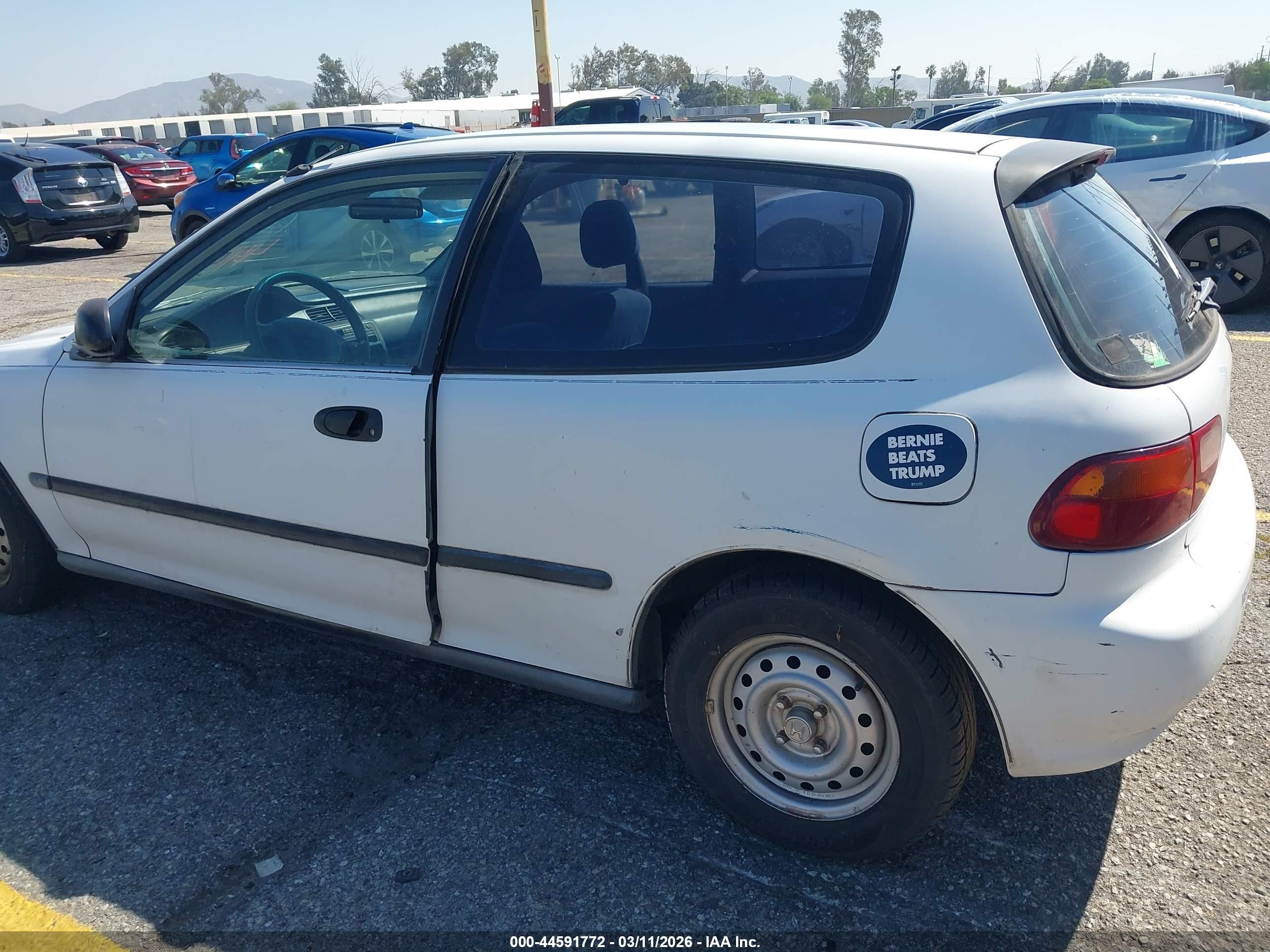 1994 Honda Civic Dx Белый vin: 2HGEH2462RH513303