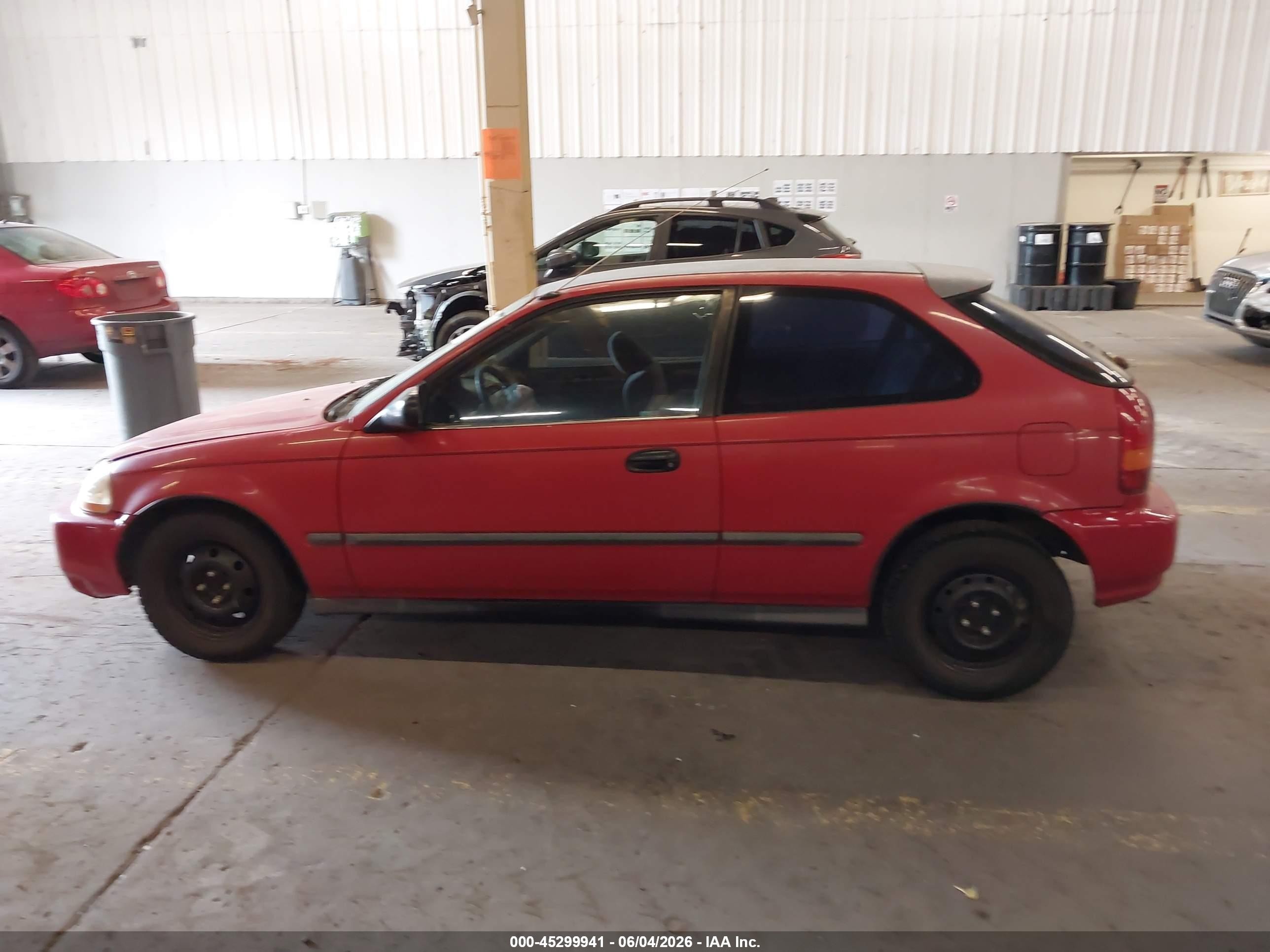 1996 Honda Civic Dx Красный vin: 2HGEJ6341TH104812