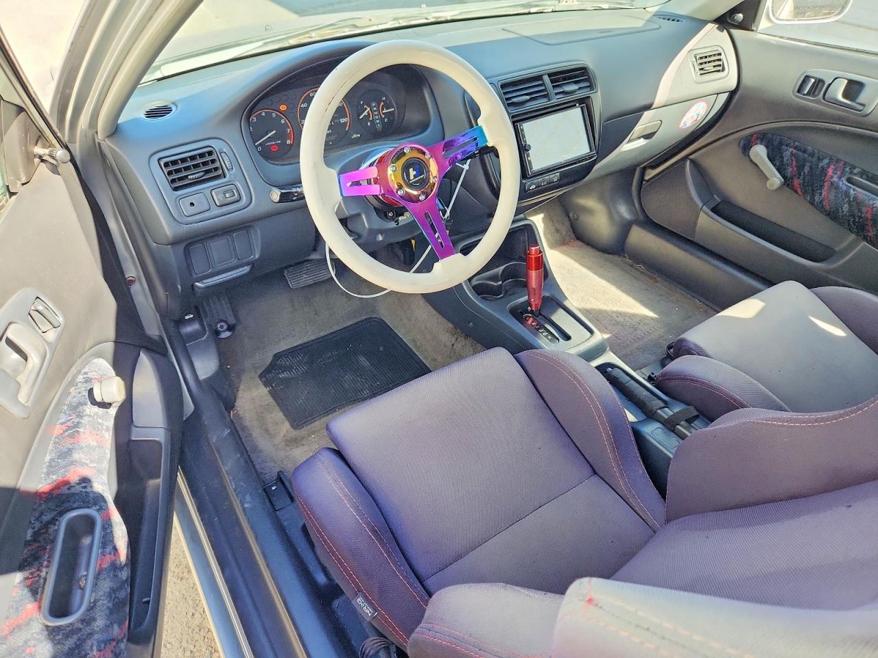 1999 Honda Civic Cx Silver vin: 2HGEJ642XXH110255