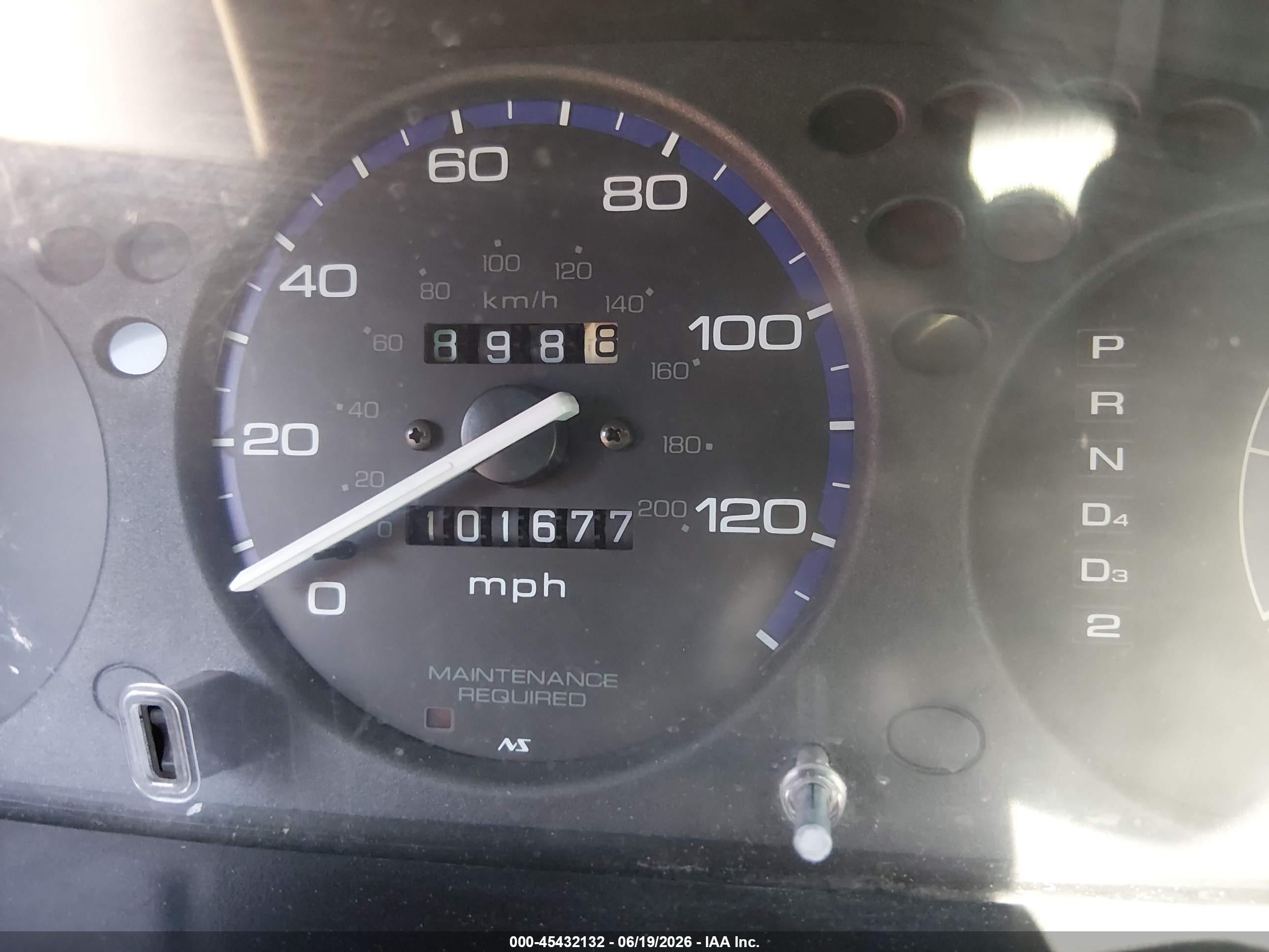 2000 Honda Civic Dx Silver vin: 2HGEJ6445YH107976