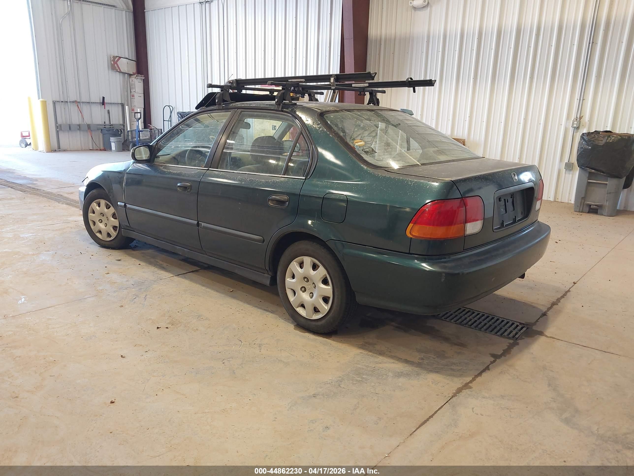 1998 Honda Civic Dx Green vin: 2HGEJ6520WH513030