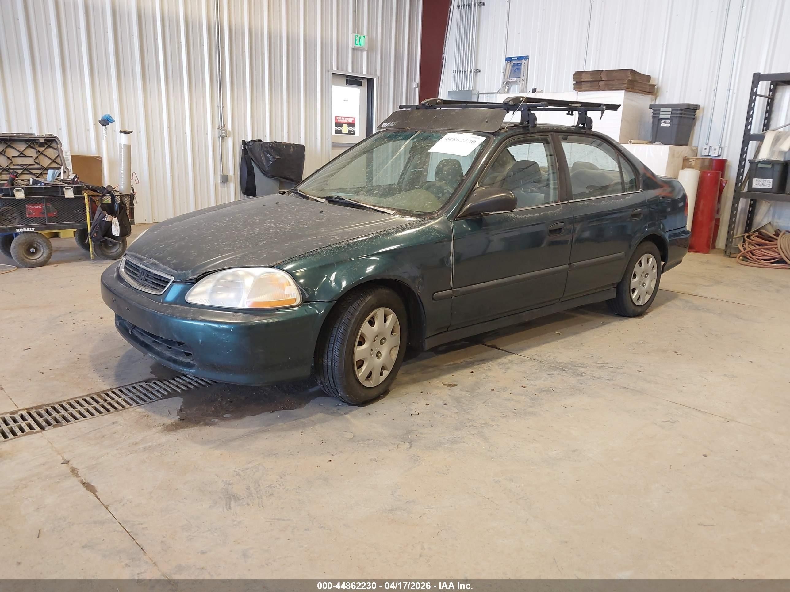 1998 Honda Civic Dx Green vin: 2HGEJ6520WH513030