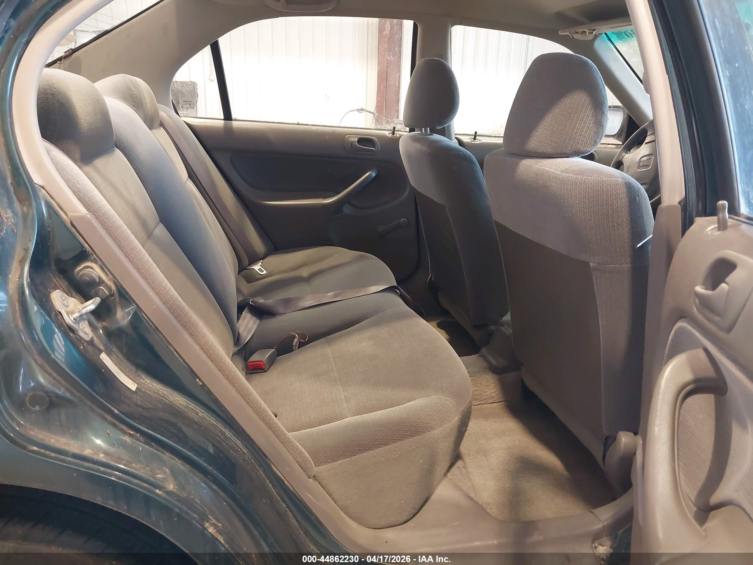 1998 Honda Civic Dx Green vin: 2HGEJ6520WH513030