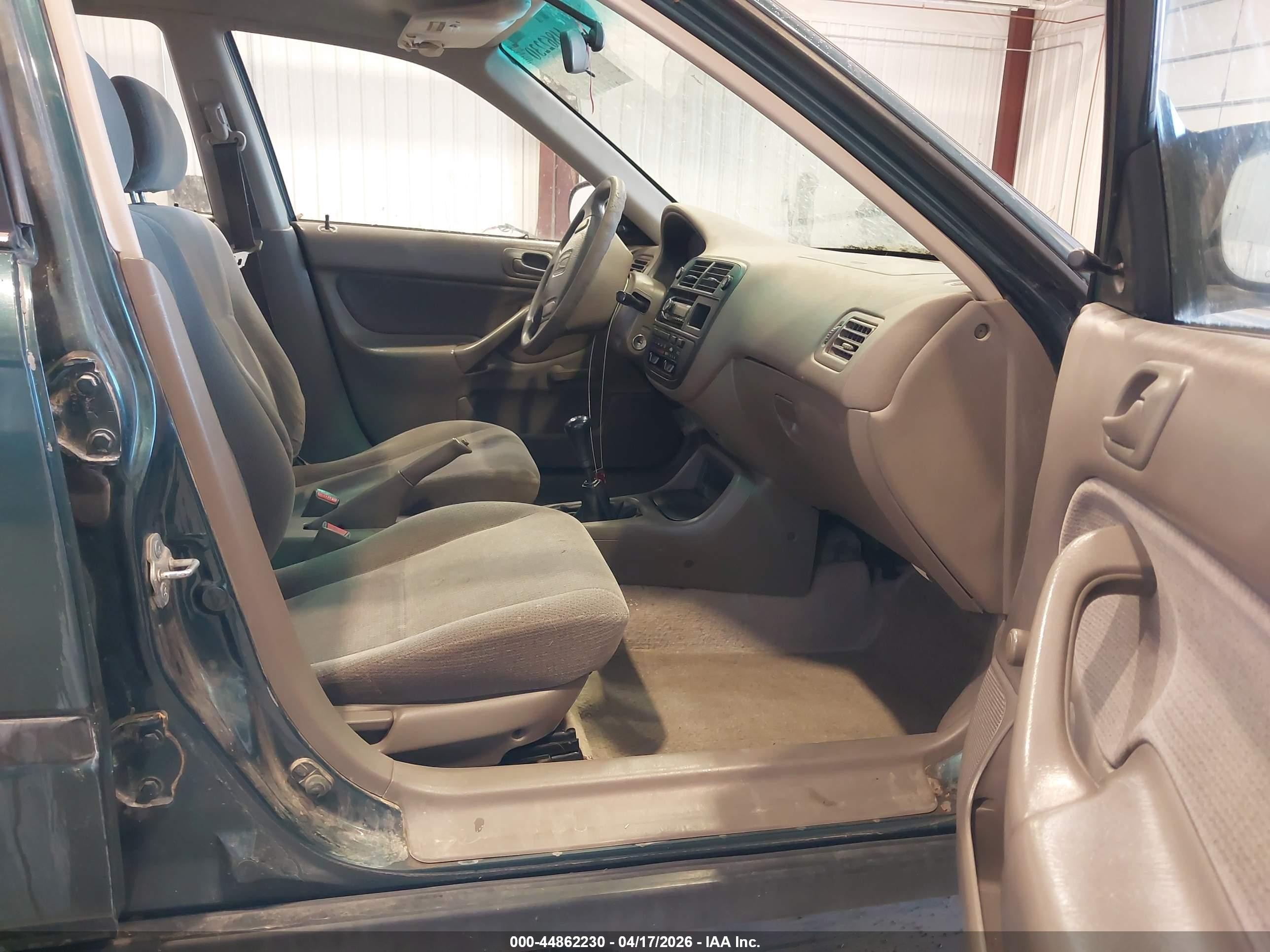 1998 Honda Civic Dx Green vin: 2HGEJ6520WH513030