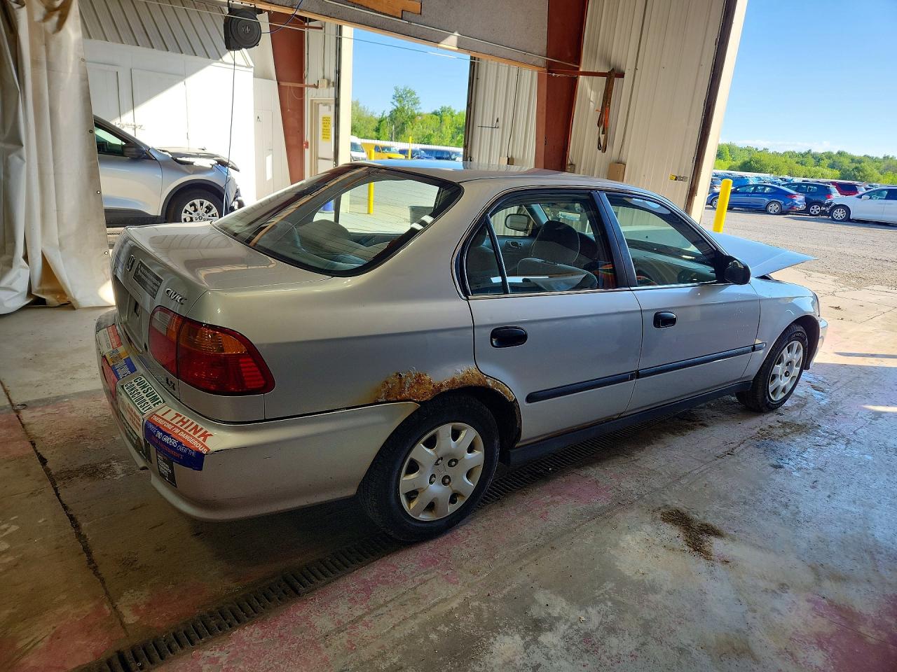 1999 Honda Civic Lx Silver vin: 2HGEJ6573XH547220