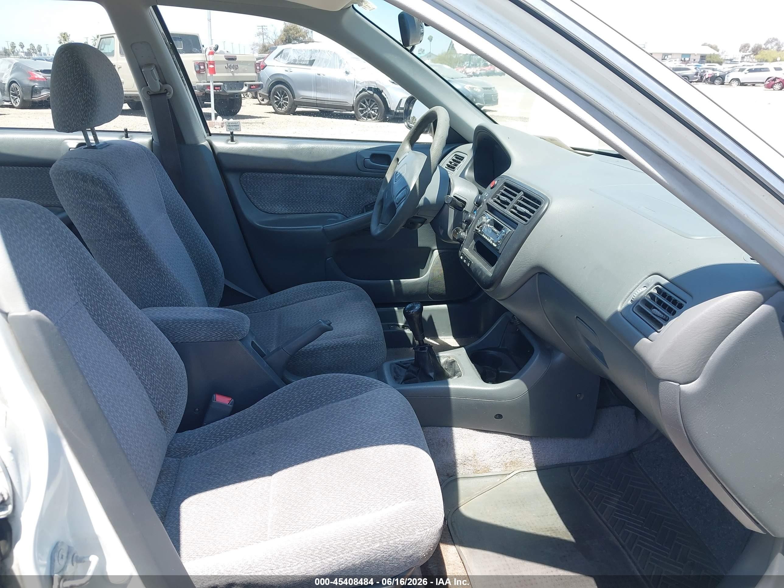 1999 Honda Civic Lx White vin: 2HGEJ6575XH556341
