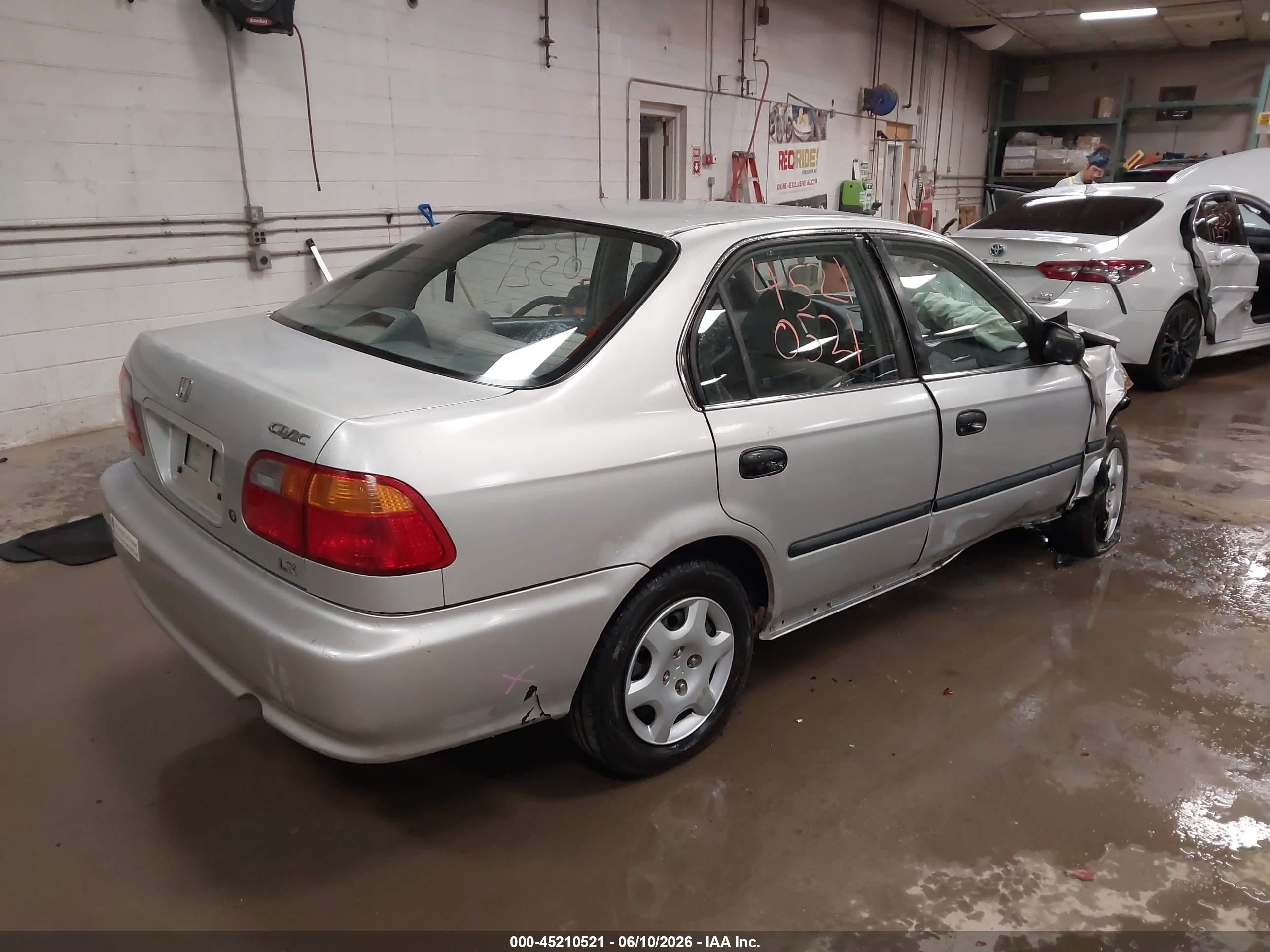1999 Honda Civic Lx Silver vin: 2HGEJ6576XH560009