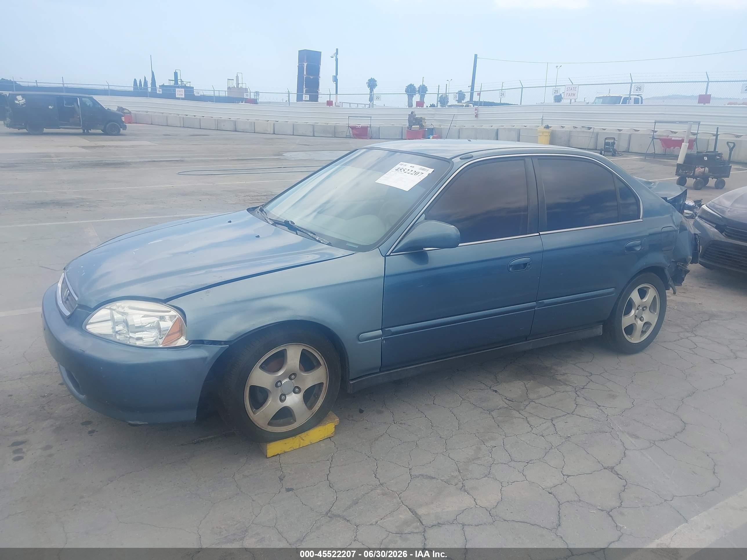 1998 Honda Civic Lx Blue vin: 2HGEJ6577WH500982