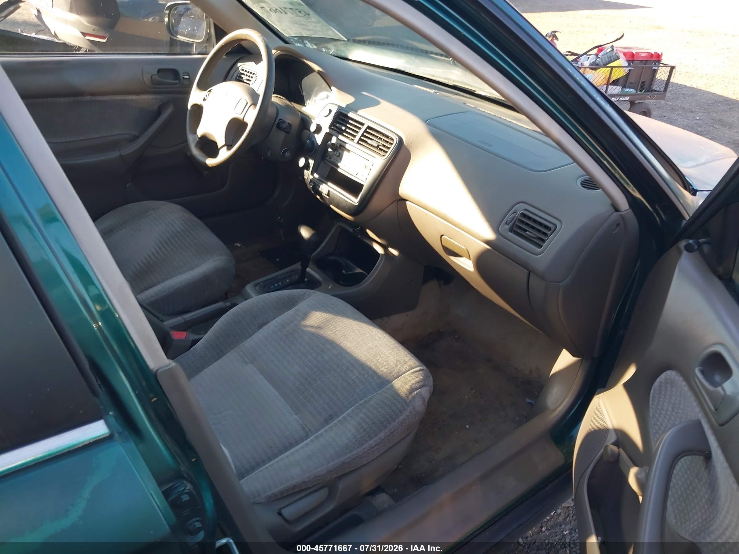1999 Honda Civic Value Package Зеленый vin: 2HGEJ6610XH581061