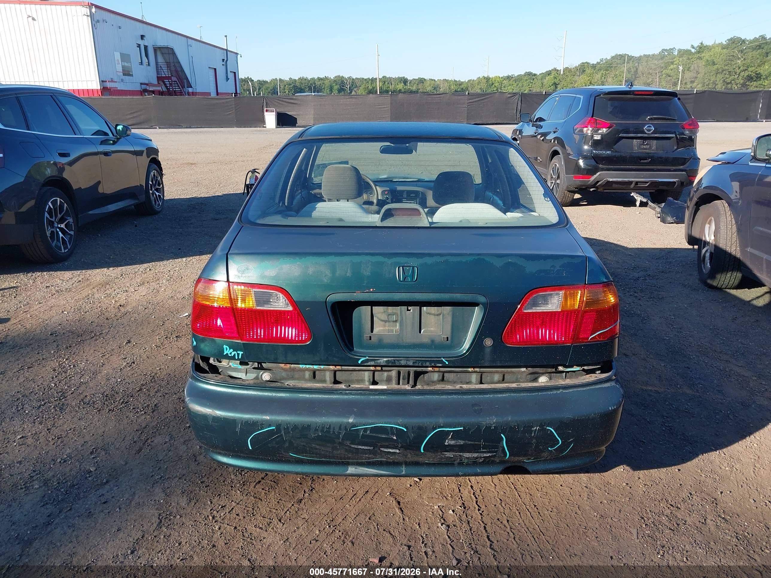 1999 Honda Civic Value Package Зеленый vin: 2HGEJ6610XH581061