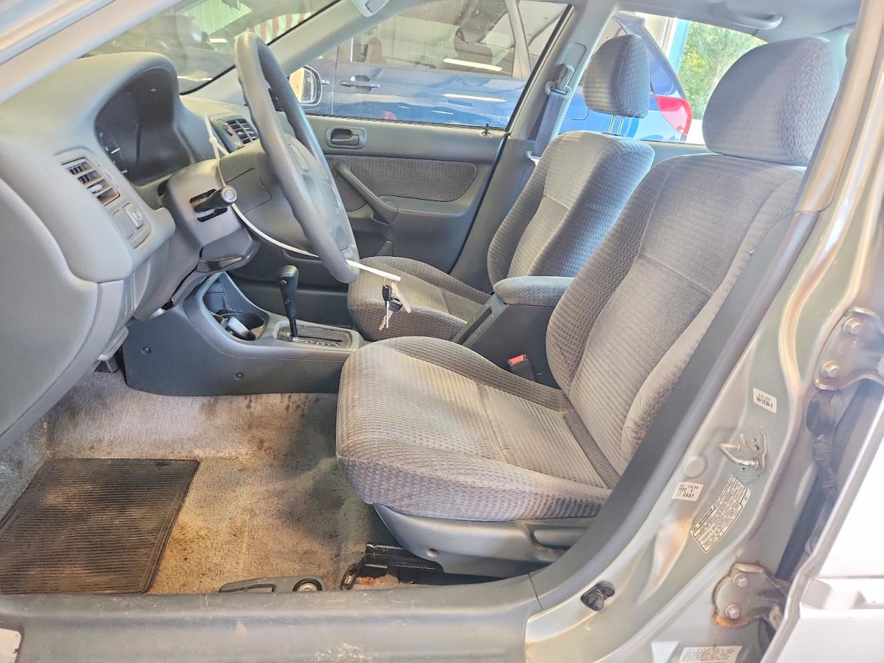 1999 Honda Civic Base Серебряный vin: 2HGEJ6610XH595591