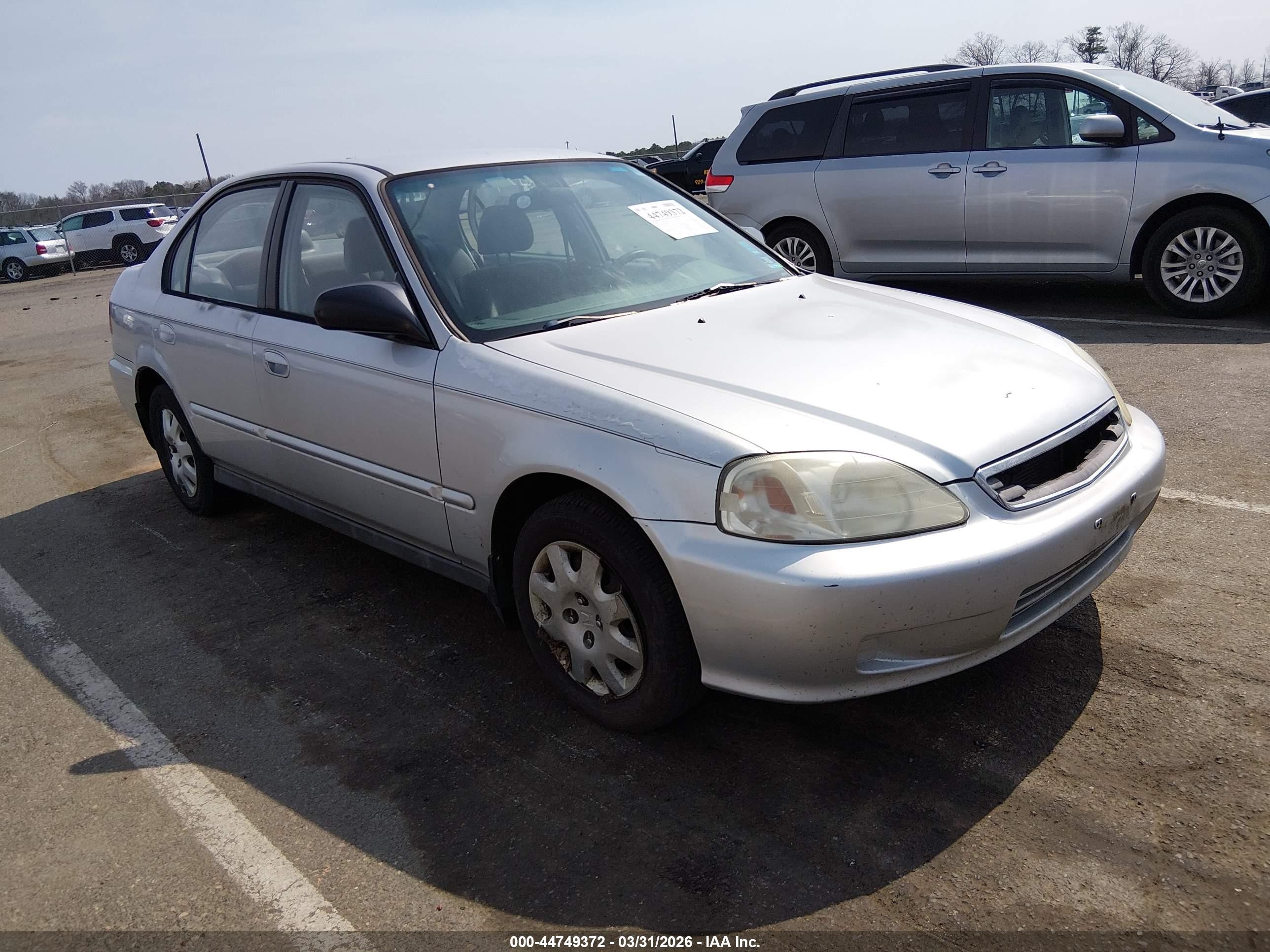 1999 Honda Civic Value Package Silver vin: 2HGEJ6612XH572264