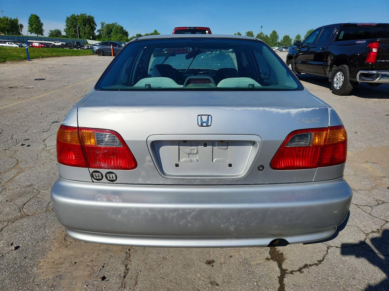 2000 Honda Civic Base Серебряный vin: 2HGEJ6612YH590930