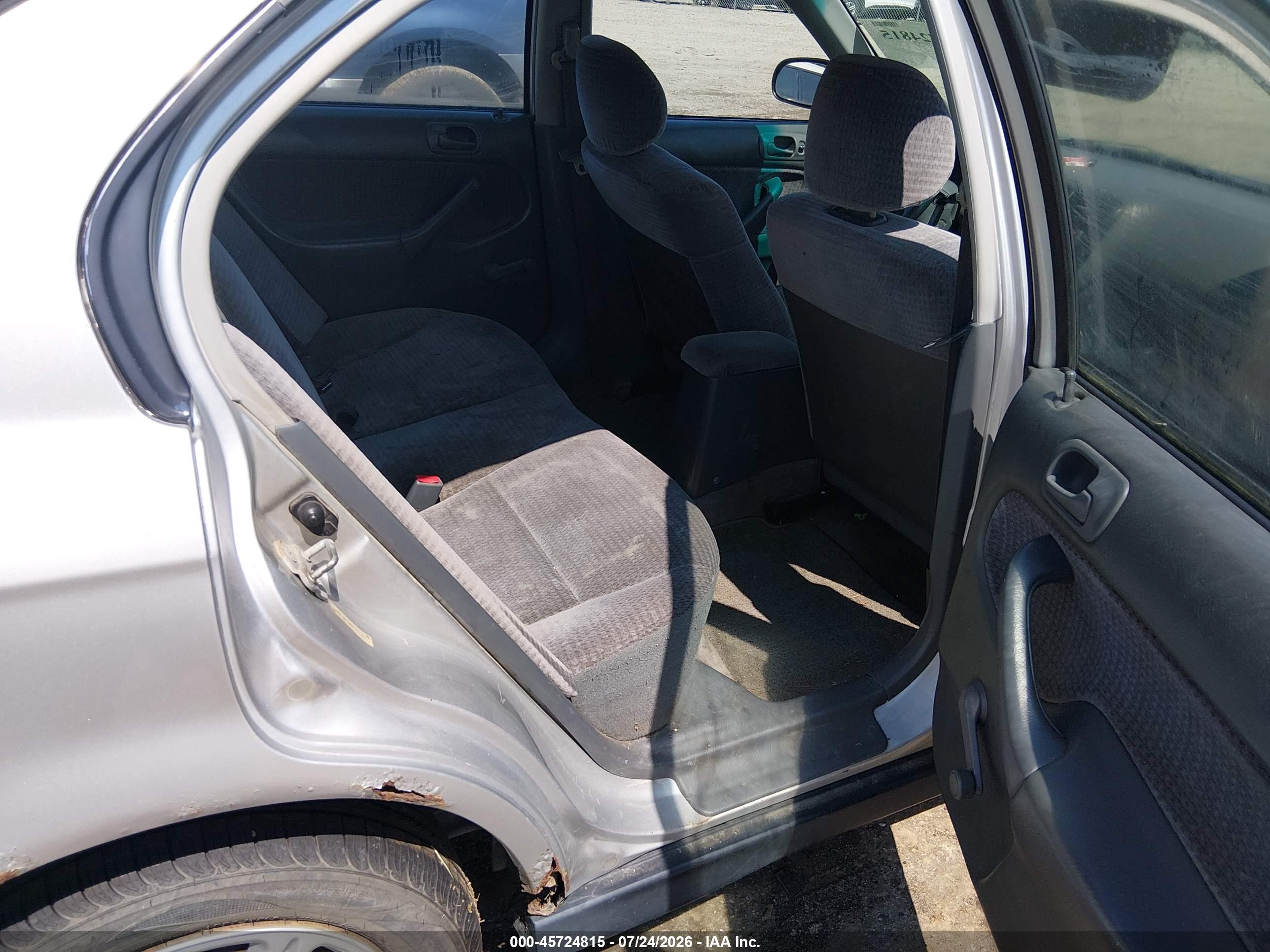 2000 Honda Civic Value Package Silver vin: 2HGEJ6614YH534147