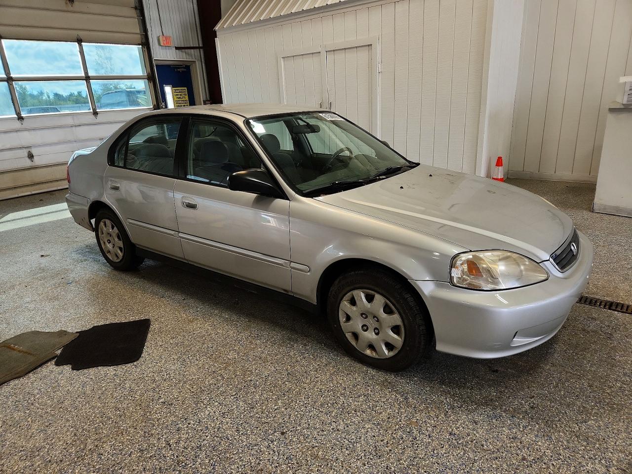 2000 Honda Civic Base Silver vin: 2HGEJ6615YH574530