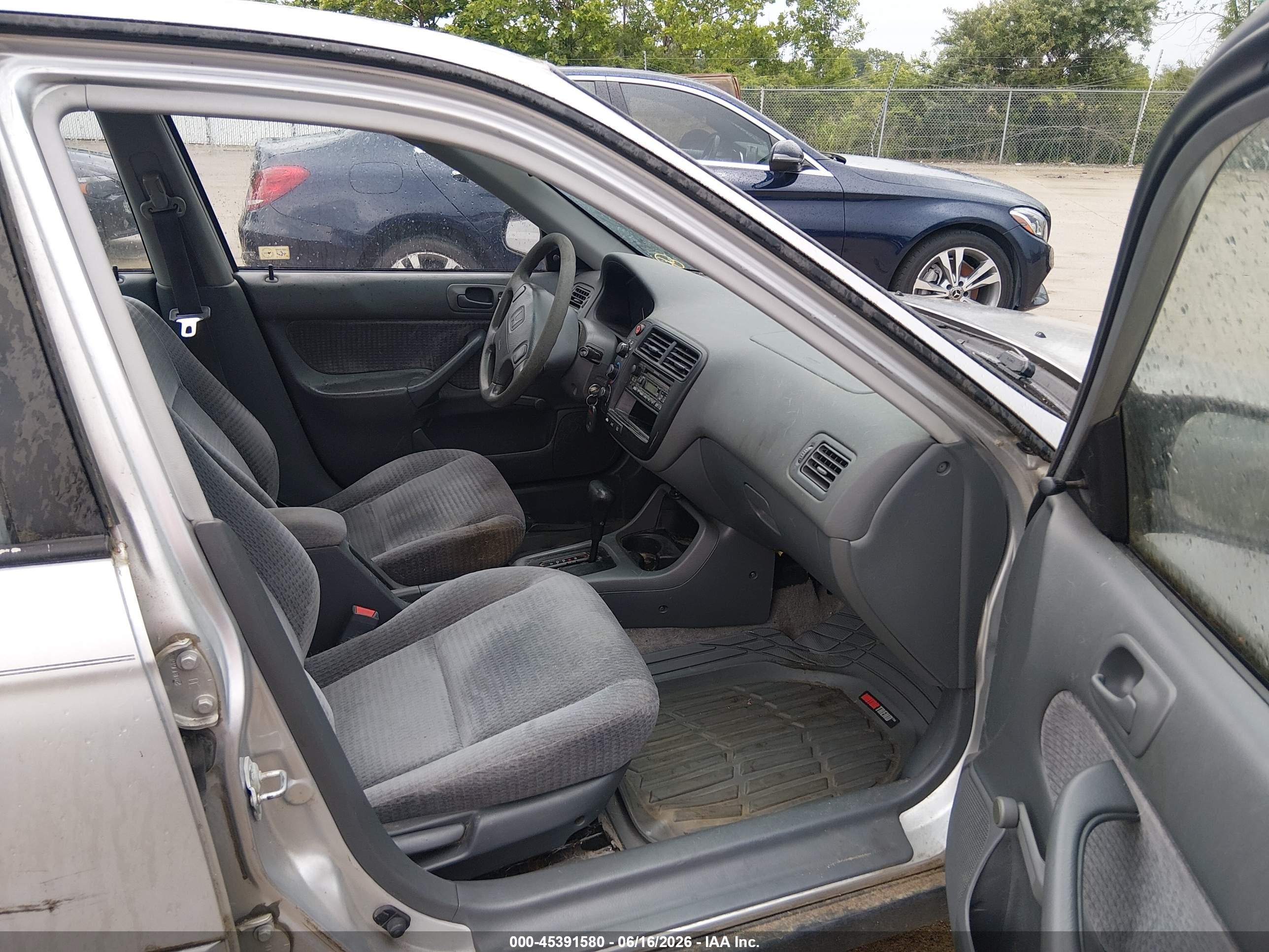 1999 Honda Civic Value Package Gray vin: 2HGEJ6617XH513601