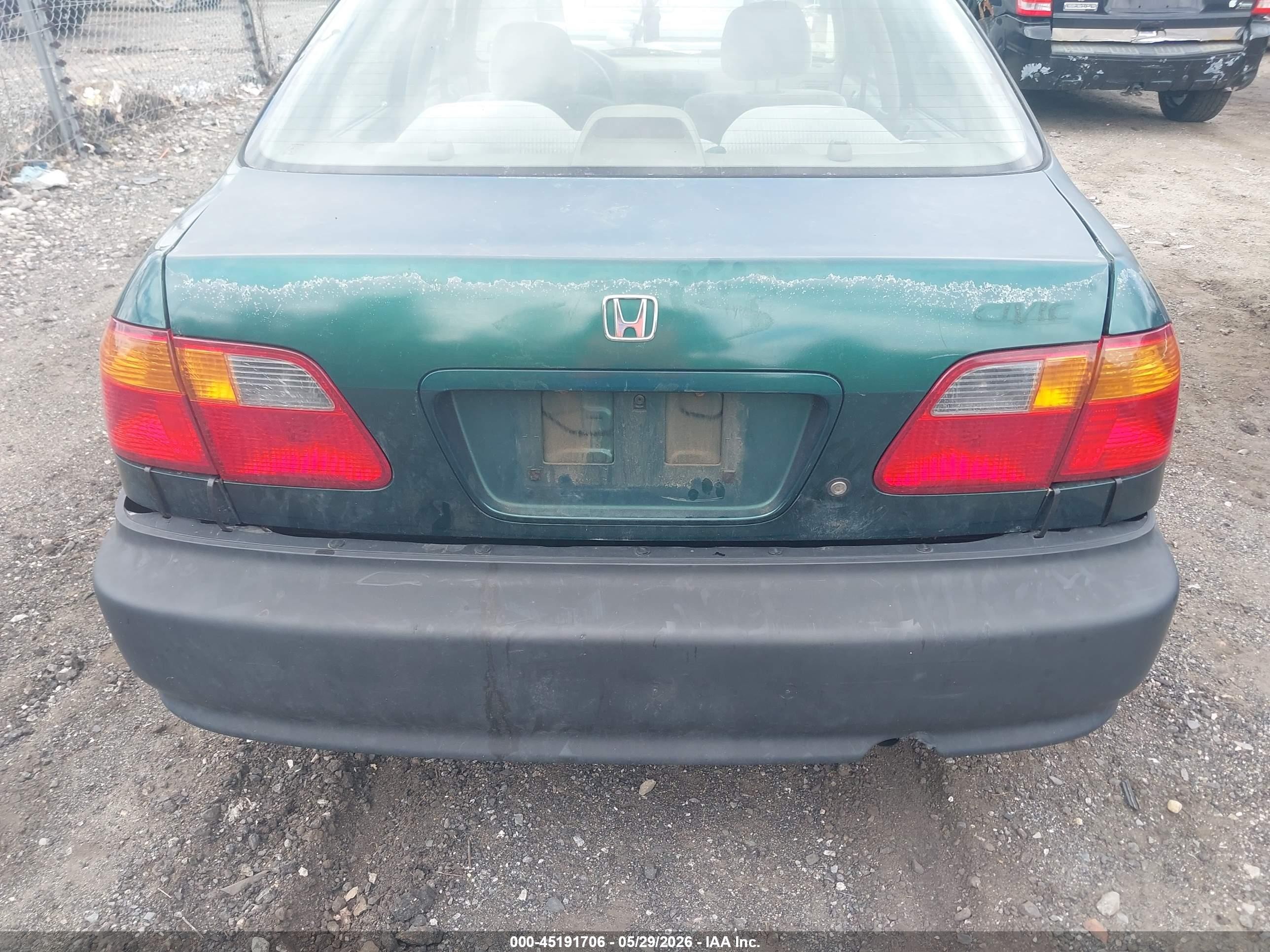 2000 Honda Civic Value Package Green vin: 2HGEJ6617YH527337