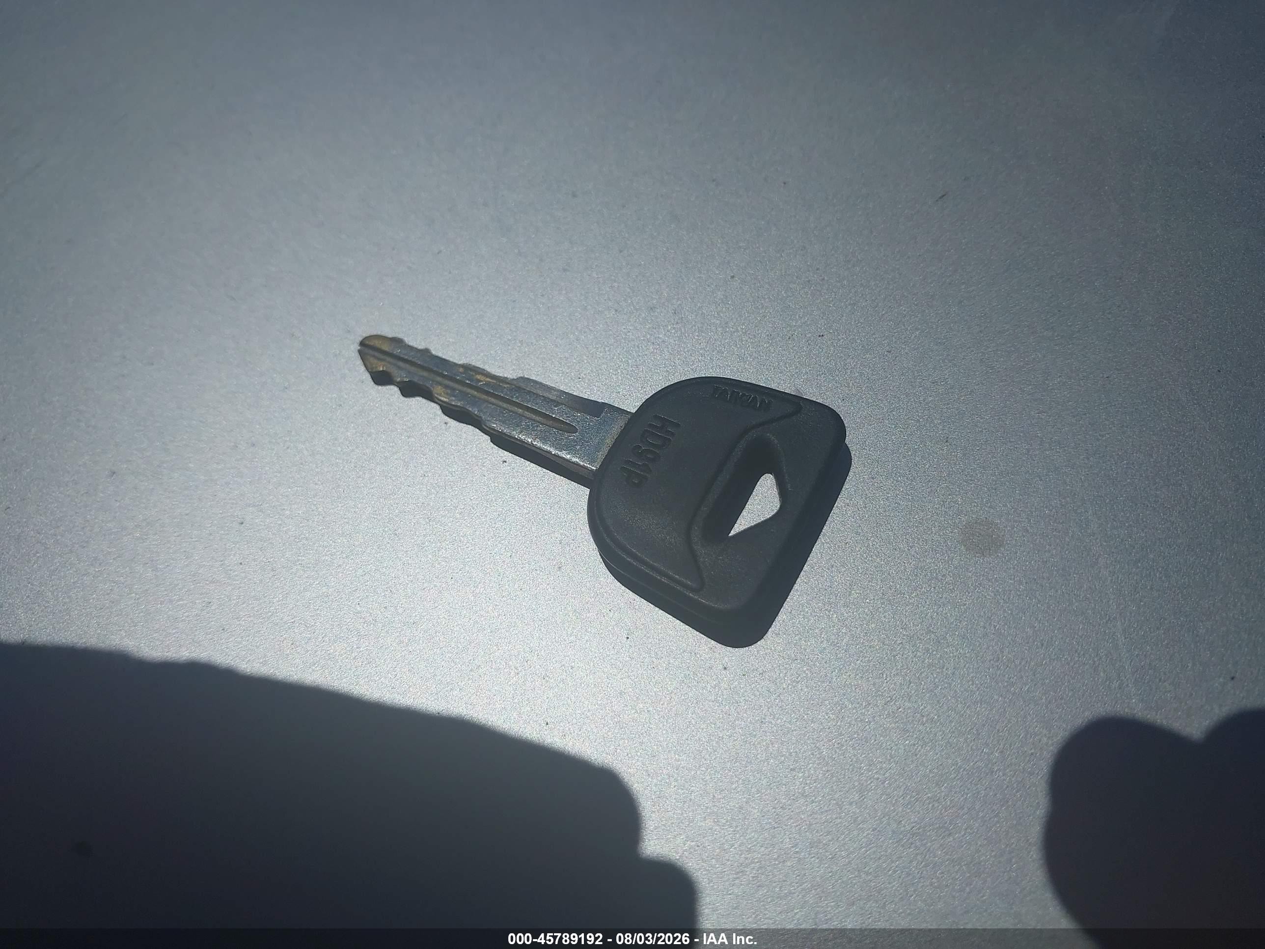 2000 Honda Civic Value Package Серебряный vin: 2HGEJ6618YH565689