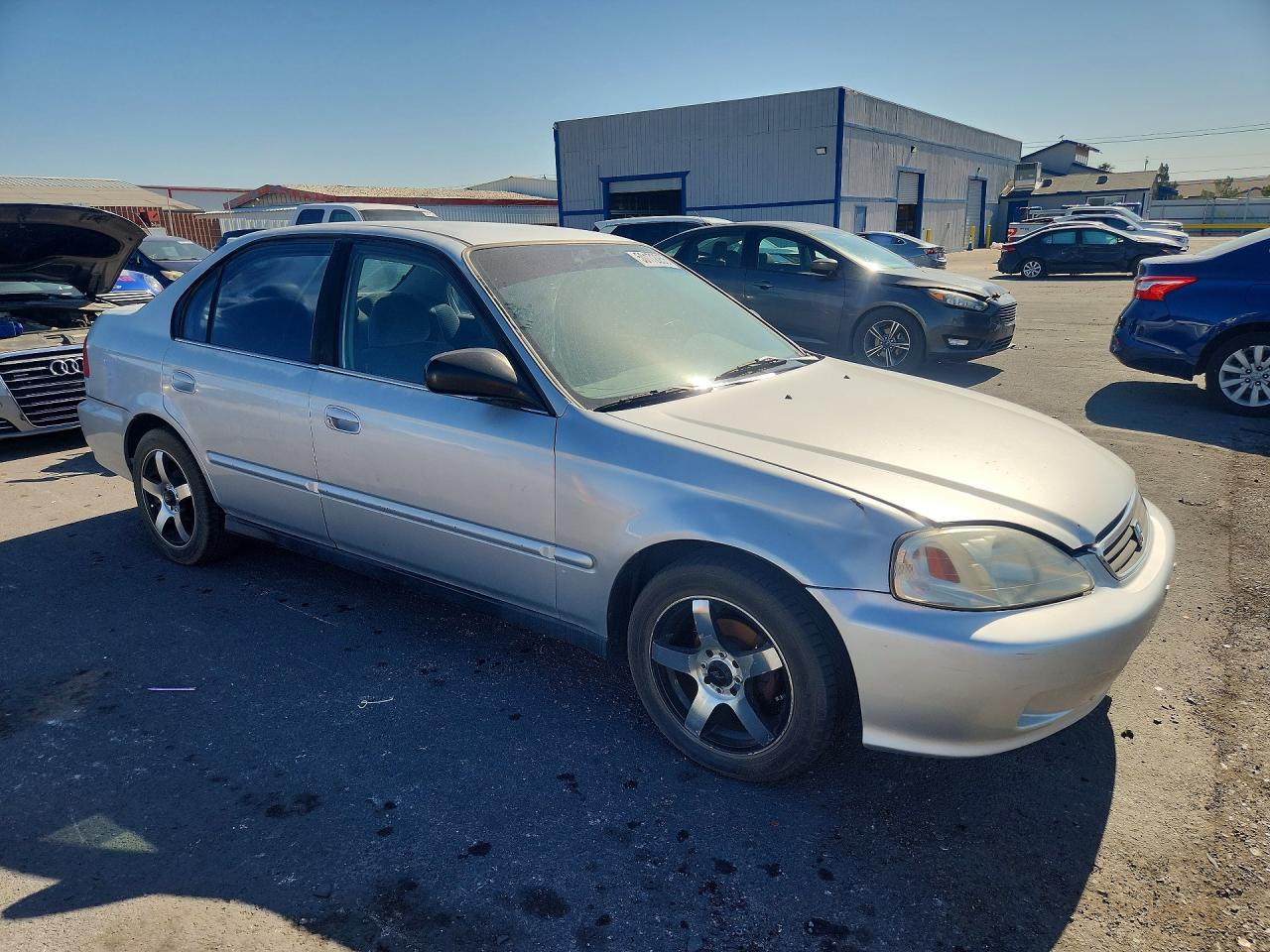 2000 Honda Civic Base Silver vin: 2HGEJ6619YH598572