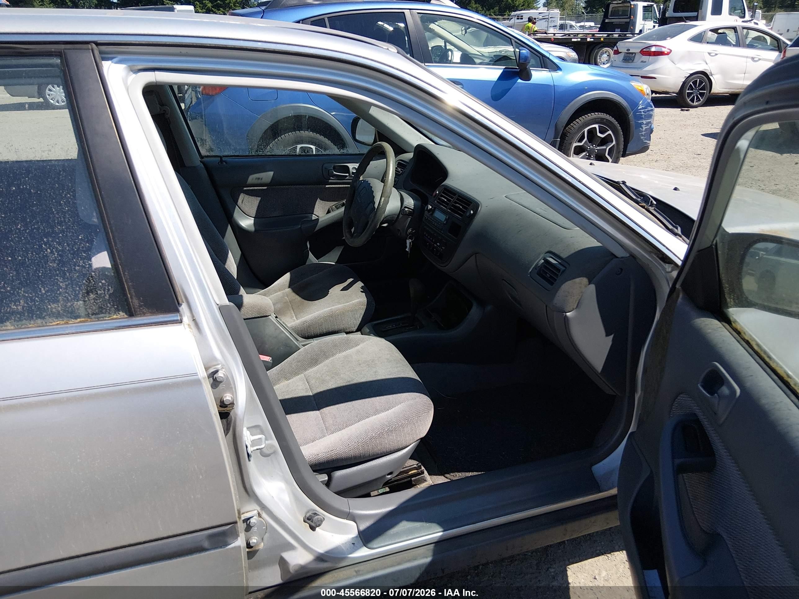 1998 Honda Civic Lx Silver vin: 2HGEJ6670WH558947