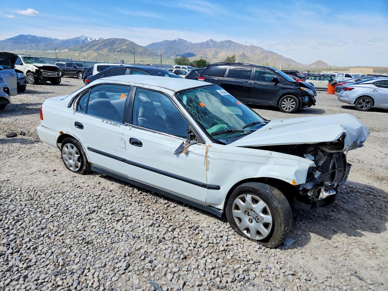 1998 Honda Civic Lx White vin: 2HGEJ6671WH545396